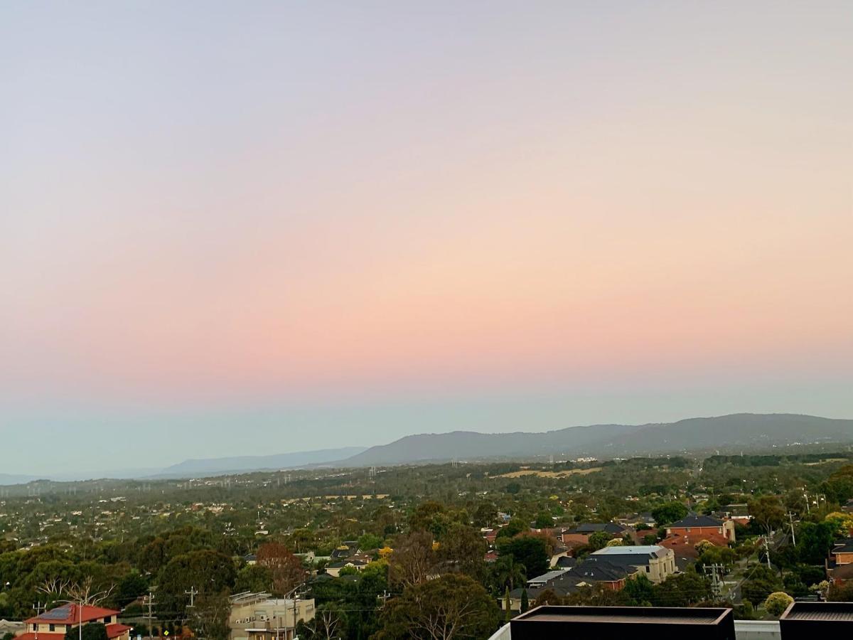 Skygarden Luxury Condo Glen Waverley Exteriör bild