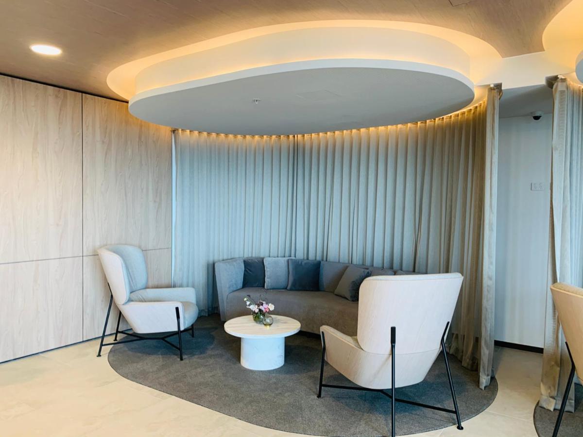Skygarden Luxury Condo Glen Waverley Exteriör bild