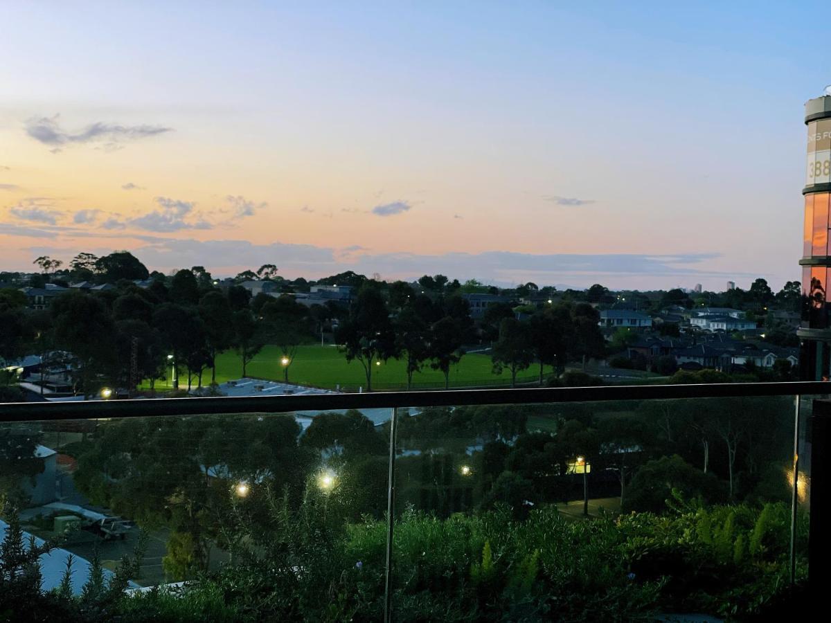 Skygarden Luxury Condo Glen Waverley Exteriör bild