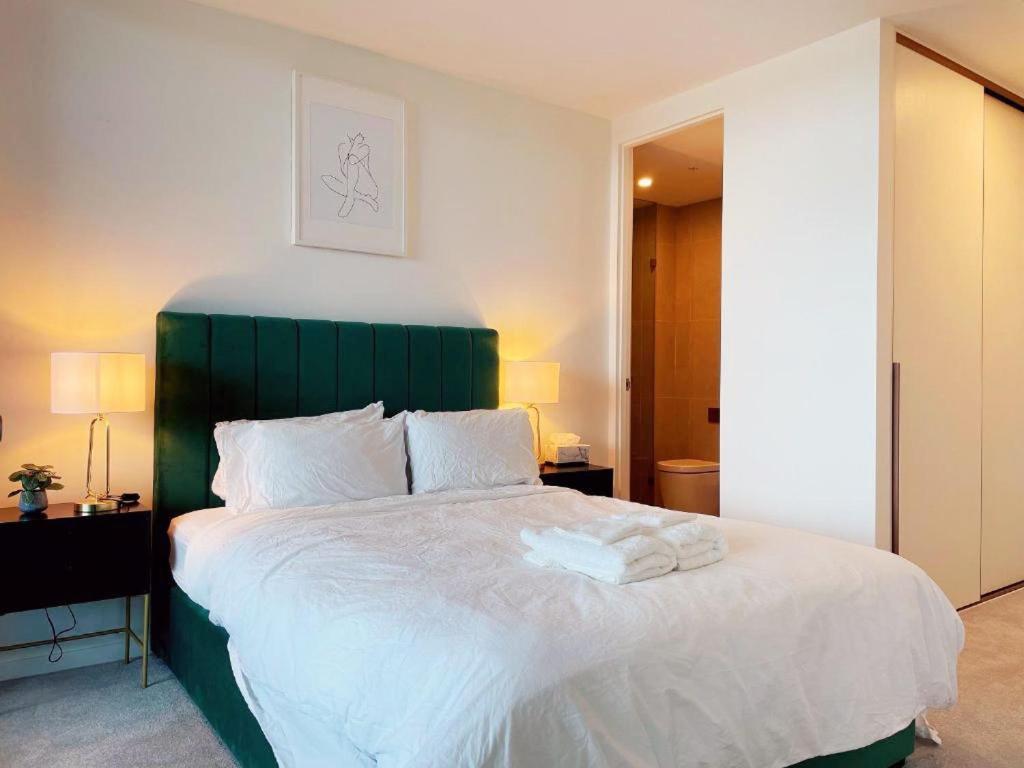 Skygarden Luxury Condo Glen Waverley Exteriör bild